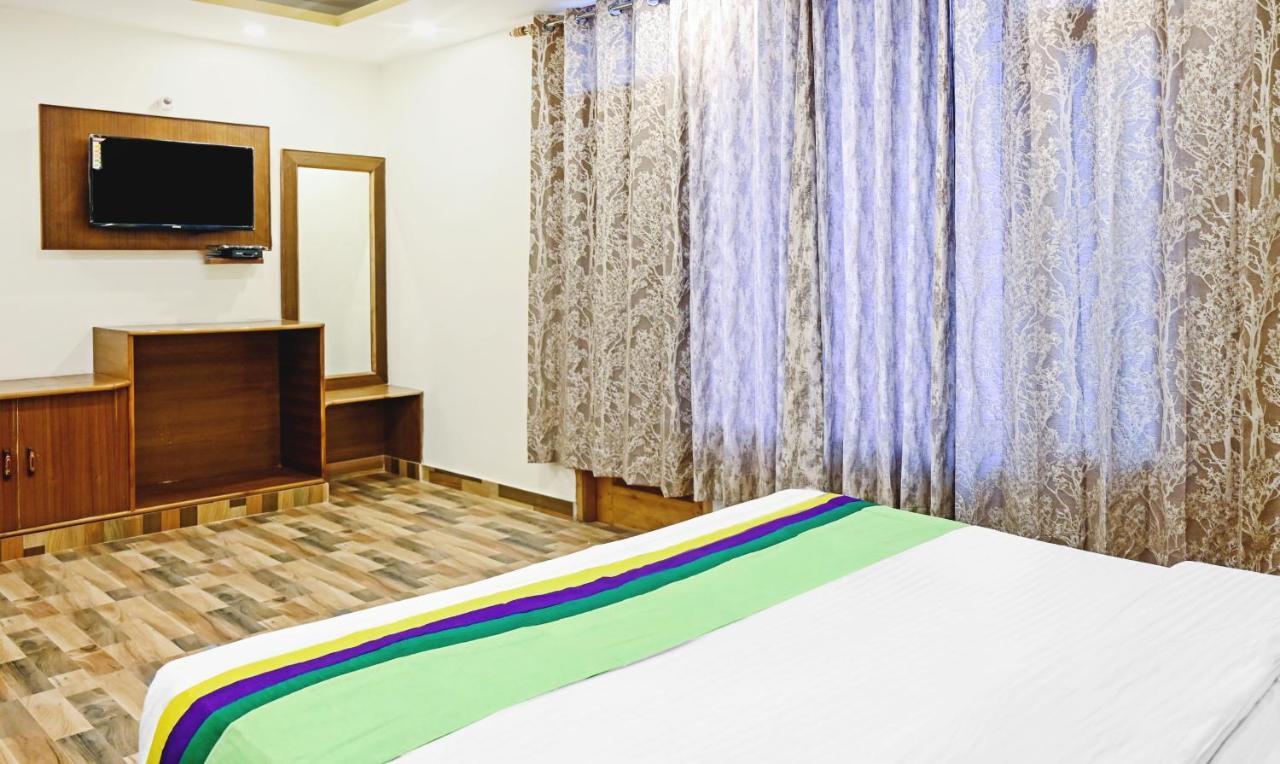 Treebo Dev With Valley View, Mall Road Manāli Екстериор снимка